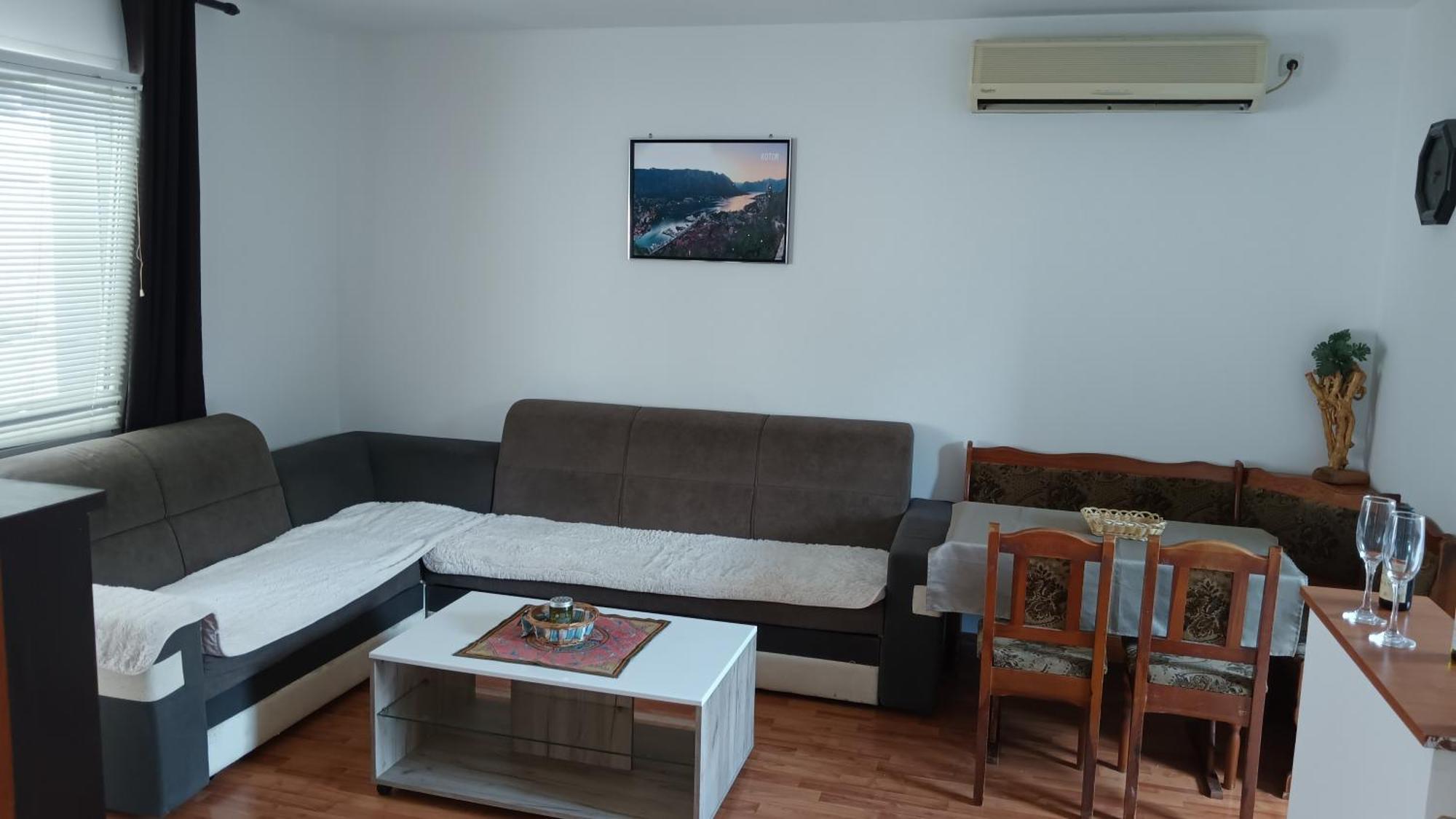 Macy25 Villa โกตอร์ ภายนอก รูปภาพ